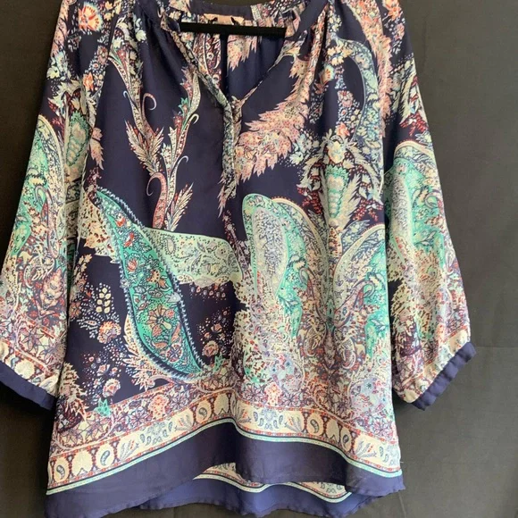 Tunic size Large - Picture 4 of 4